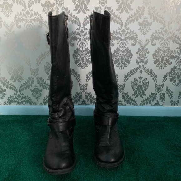 Nine West boots - Picture 3 of 8